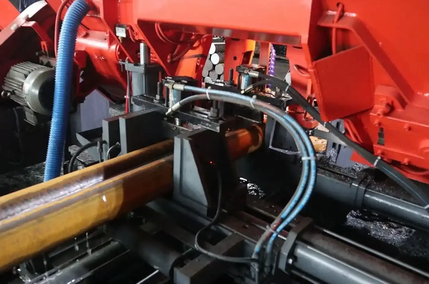 Fully Auto metal cutting band saw